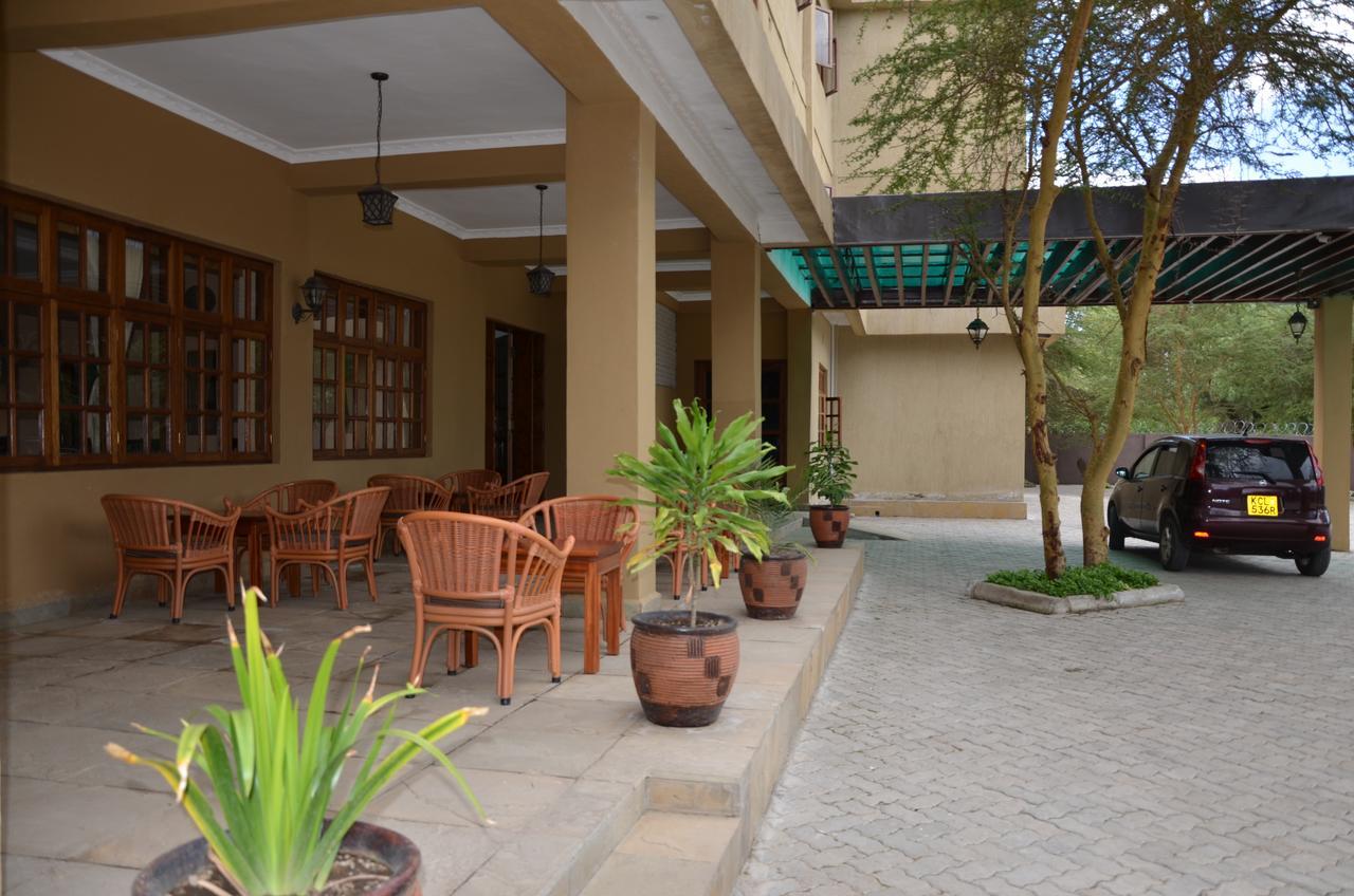 Chambai Hotel Naivasha Extérieur photo