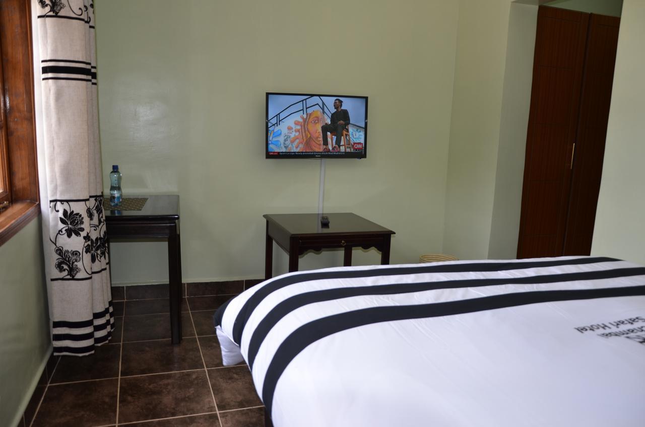 Chambai Hotel Naivasha Extérieur photo