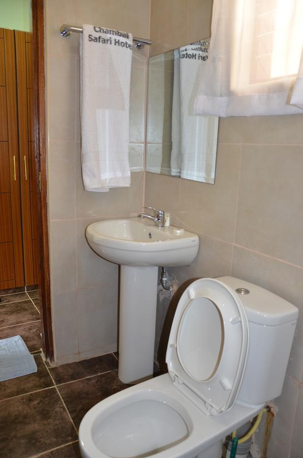 Chambai Hotel Naivasha Extérieur photo
